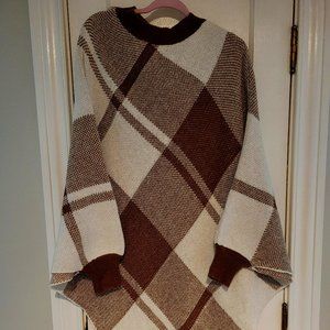 Poncho sweater